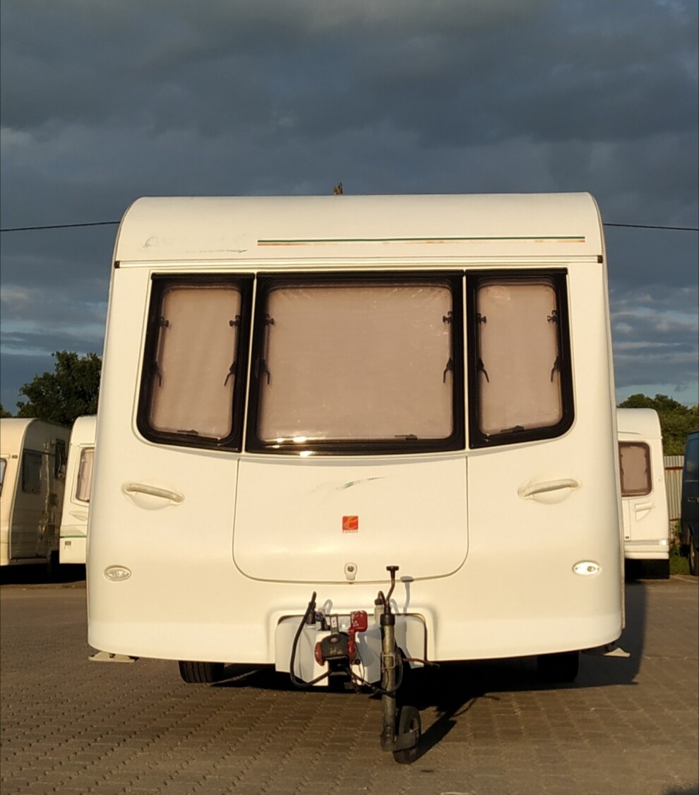 Дом на колёсах, Прицеп-дача: ELDDIS AVANTE, 750 кг.